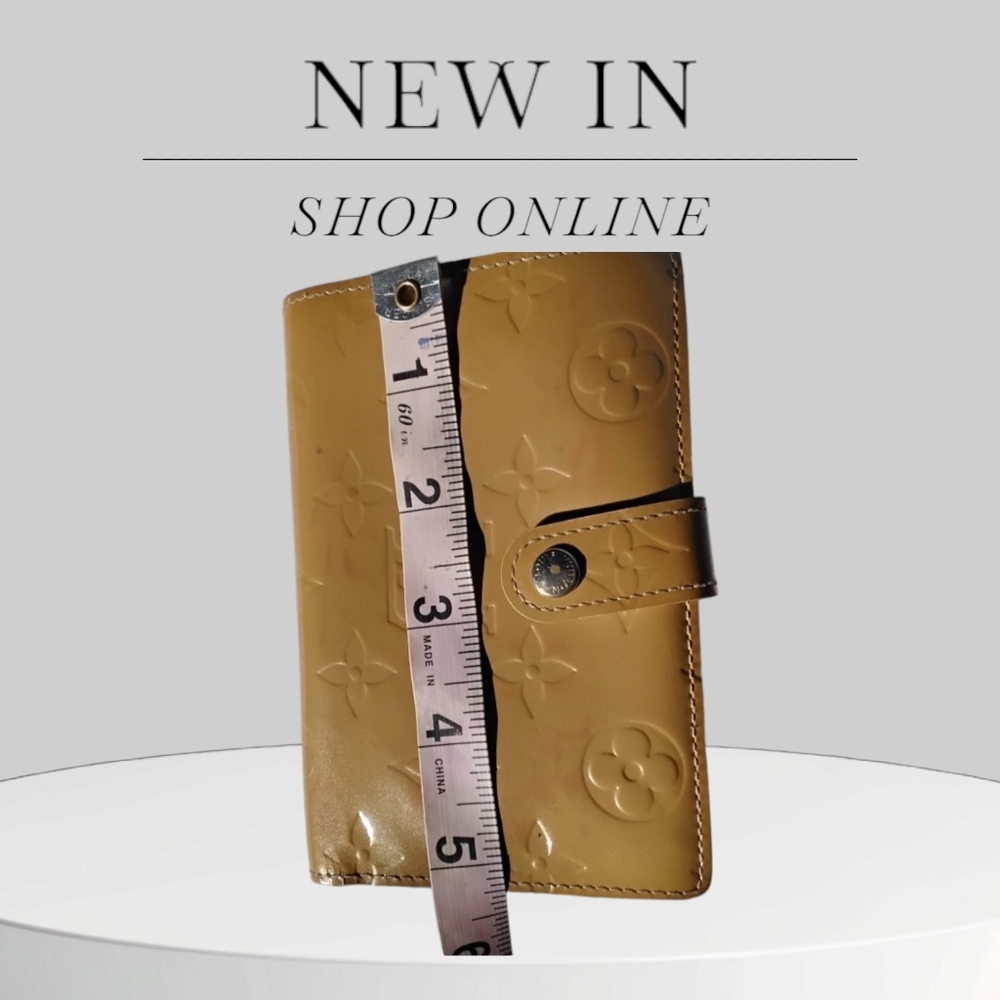 Louis Vuitton Vernis LEATHER Monogram Gold/Yellow C.O. Tiny ink marks GUC - Picture 4 of 13
